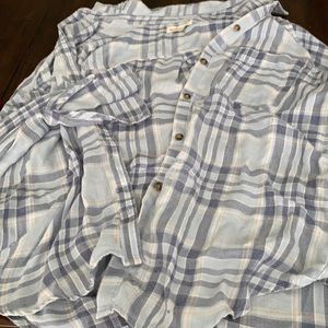 Hollister lightweight flannel